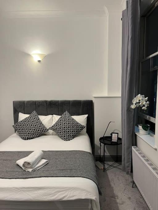 1 Bedroom Flat In Kings Cross! Лондон Экстерьер фото